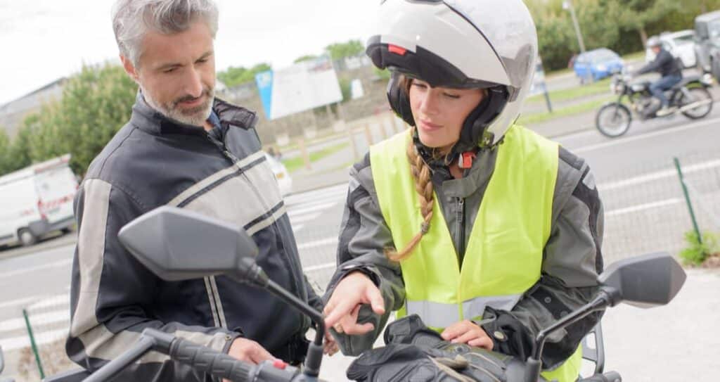 Understand Illinois Motorcycle Laws for Better Safety